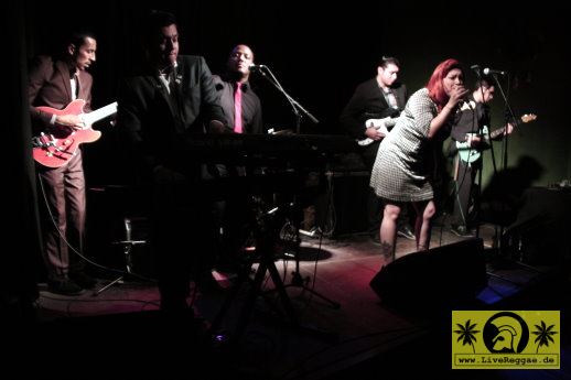 Jackie Mendez (USA) and The Delierians - Naumanns im Felsenkeller, Leipzig 30. Maerz 2016 (9).JPG